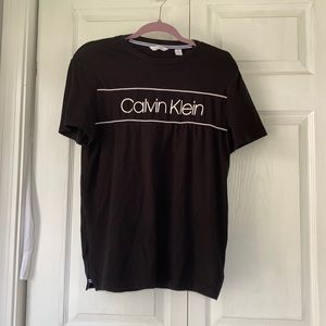 Calvin black tshirt